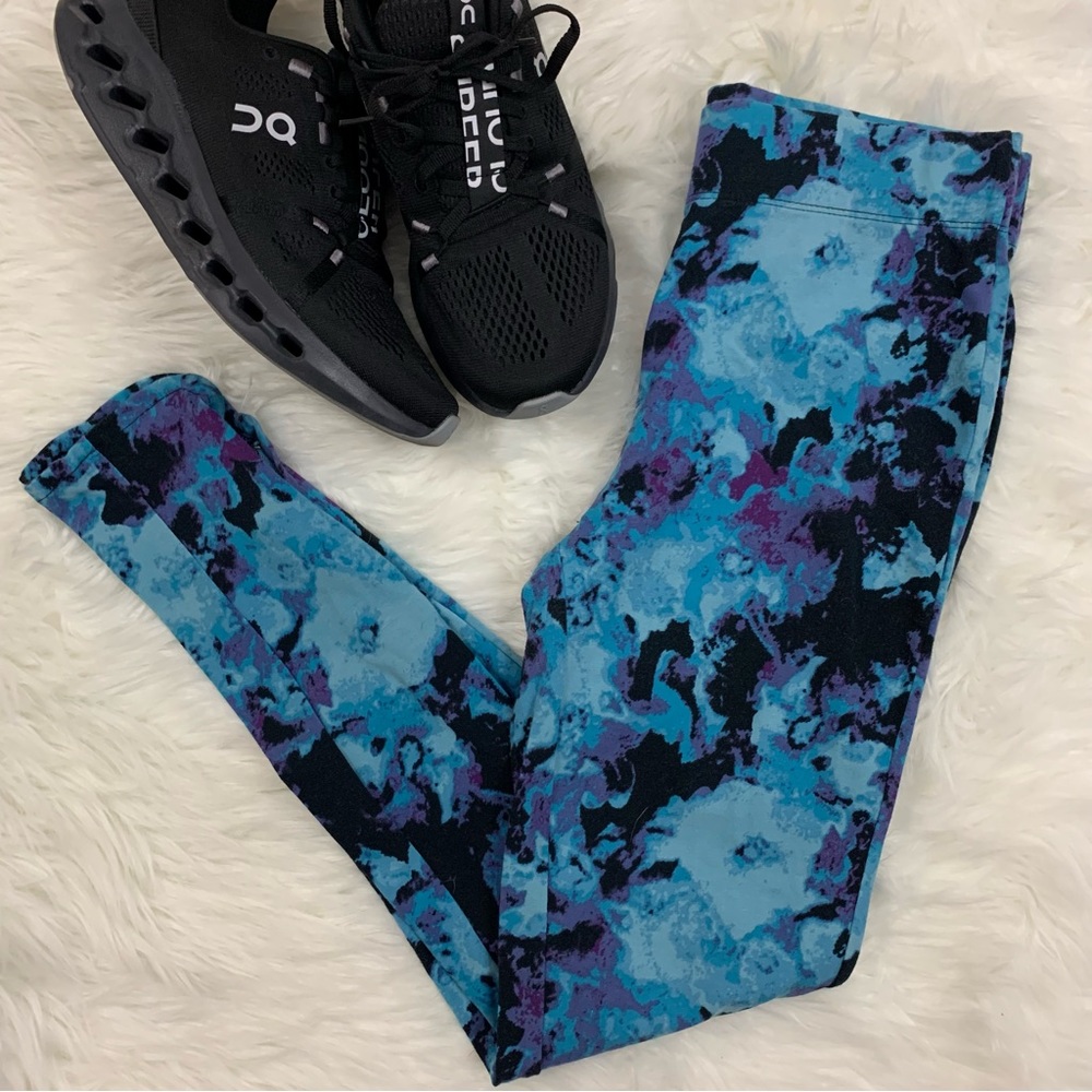Slimming Options Blue Floral Leggings